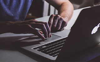 马洛卡队长：有人倒地就应该吹停，拉菲铲人比穆里奇更狠却只染黄