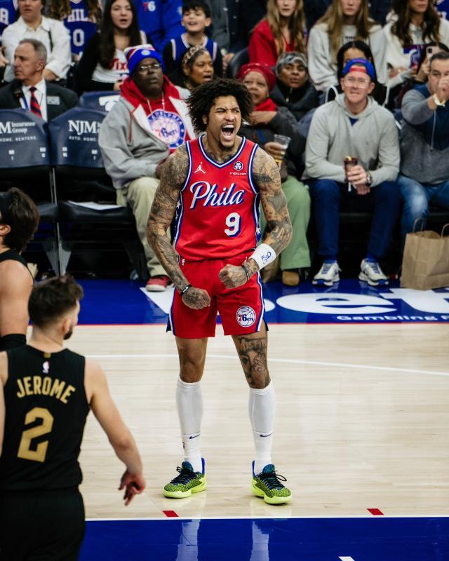 爱游戏登入-比联盟最准更准！对攻大战76人21记三分送骑士连败