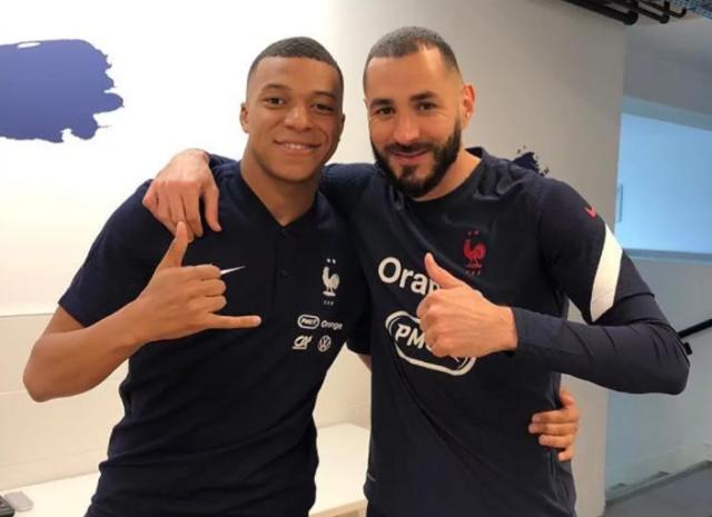 爱游戏网页-皇马强追姆巴佩更与时间赛跑 要求巴黎今晚决断！