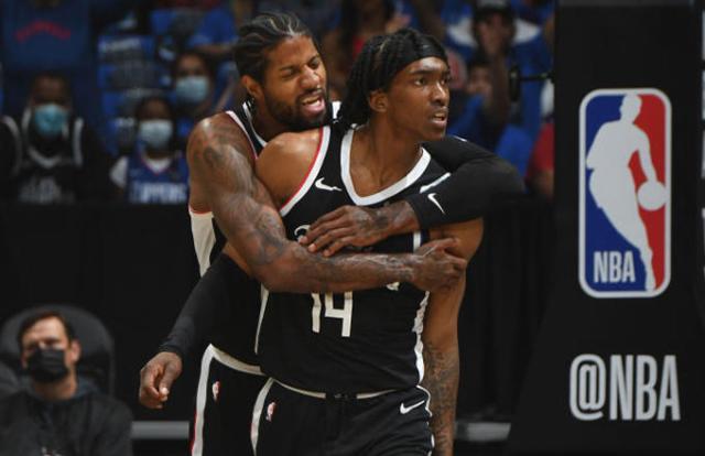 爱游戏网页-我的名字叫曼恩！快艇小将神奇一战锁定名宿身份